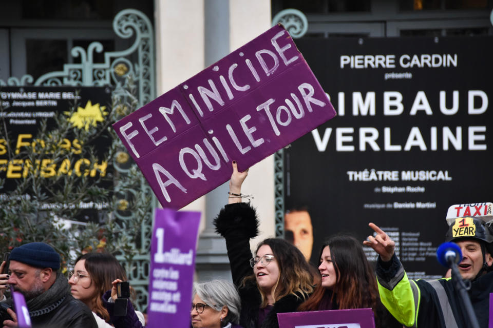 "Féminicie : à qui le tour ?"