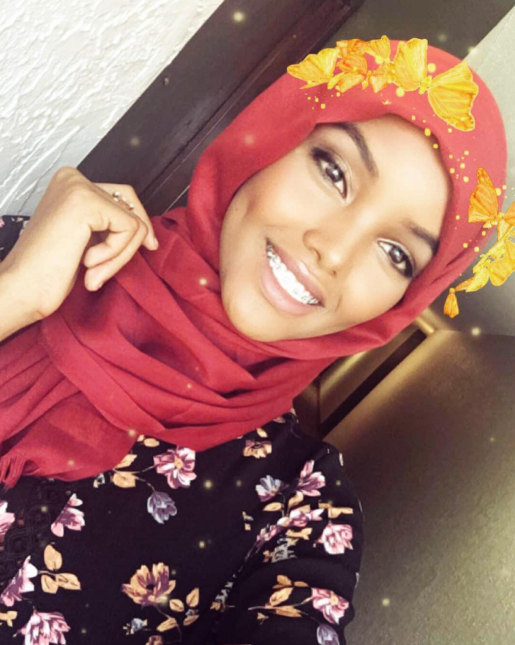 19-year-old Halima Aden became the first hijab-wearing contest in the Miss Minnesota USA pageant [Photo: Instagram/kinglimaa]