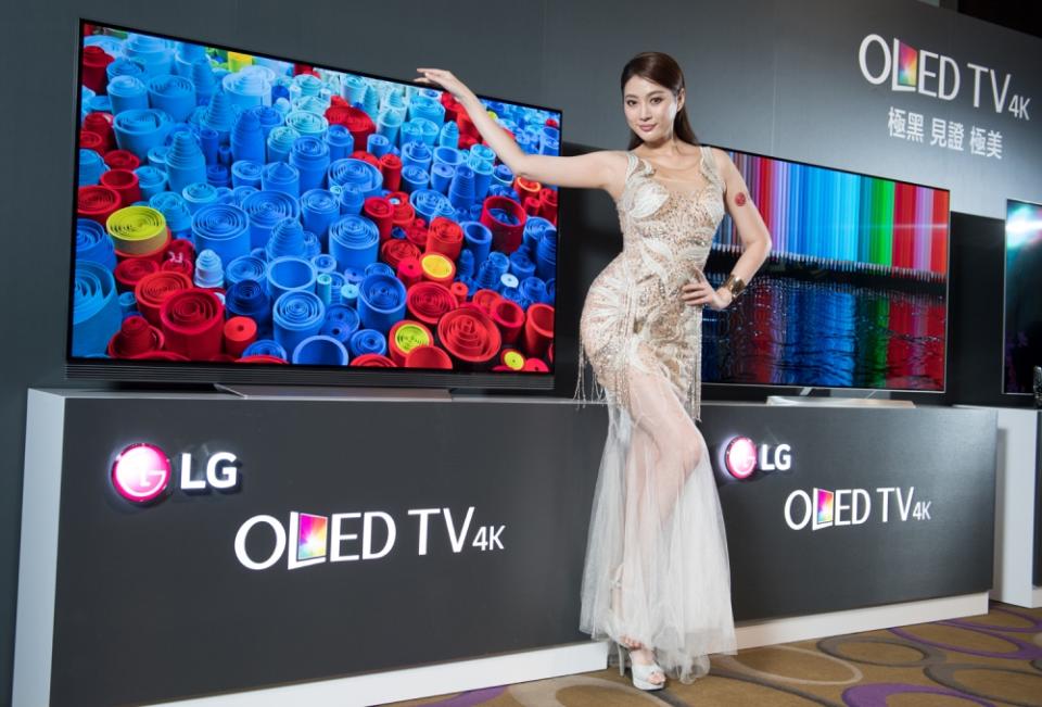 LG OLED TV除了影像表現極致外，在音質上更是引領業界，為全球第一個搭載Dolby Atmos環繞音效的OLED TV