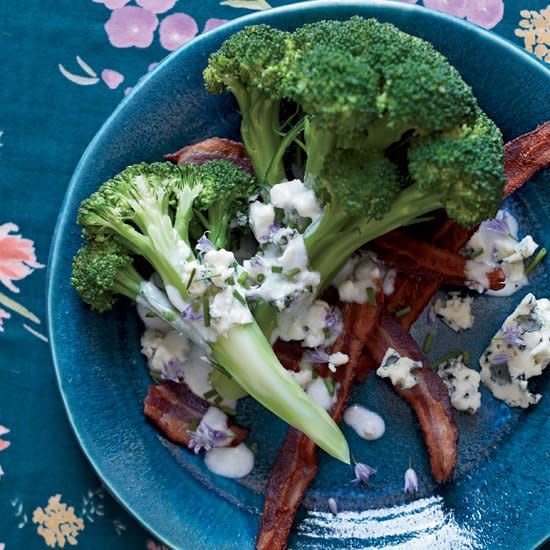 Broccoli with Bacon, Blue Cheese, and Ranch Dressing