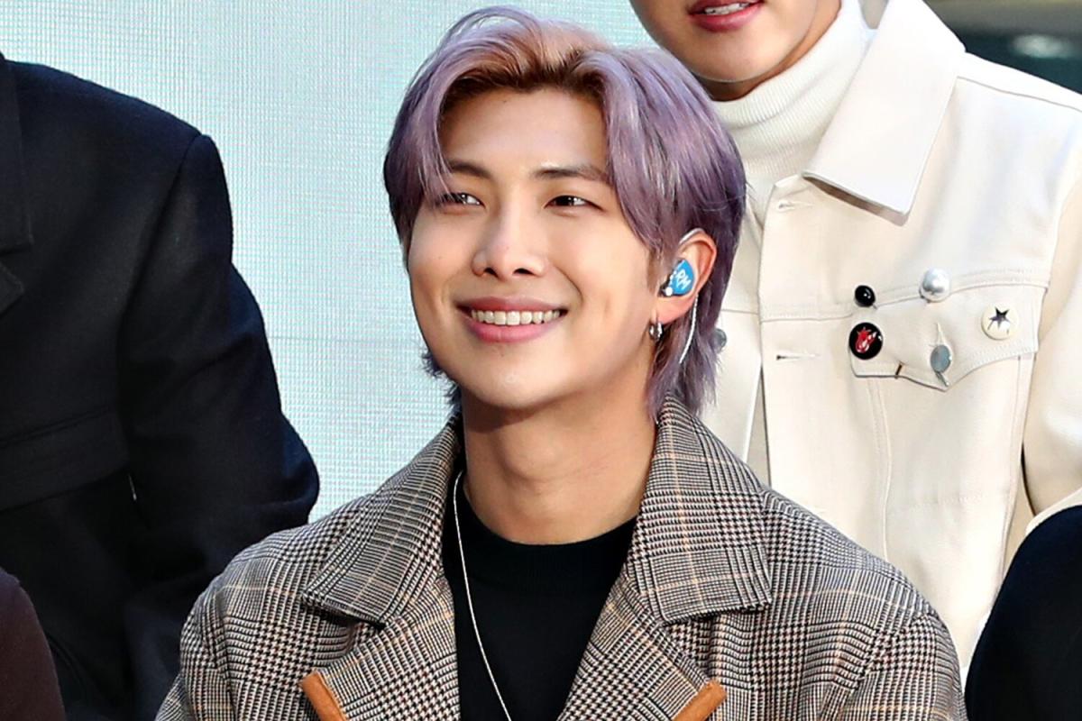 BTS leader RM aka Kim Namjoon mobbed at Milan airport; screaming crowd  makes it tough for security [Watch Video]