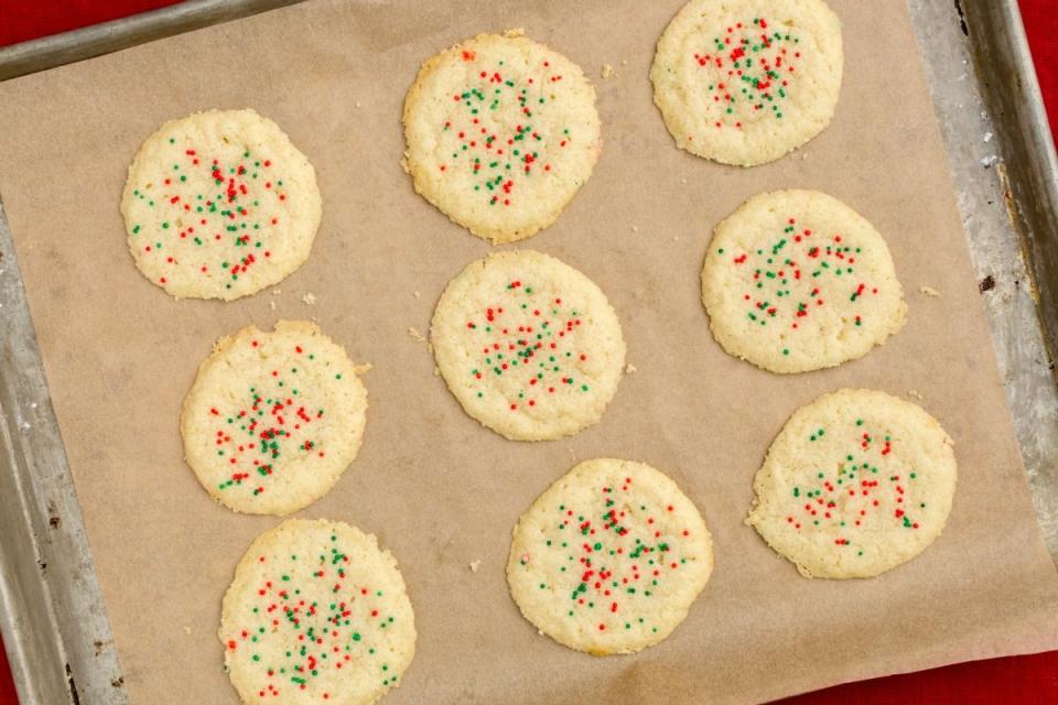 3-Ingredient Sugar Biscuits