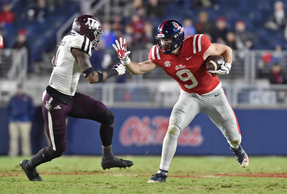 Ole Miss tight end Dawson Knox (9) had some eye-opening moments in college but never caught a TD pass with the Rebels. (Photo by Austin McAfee/Icon Sportswire via Getty Images)