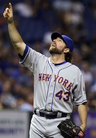 R.A. Dickey quote: I had a wife that did not want me to