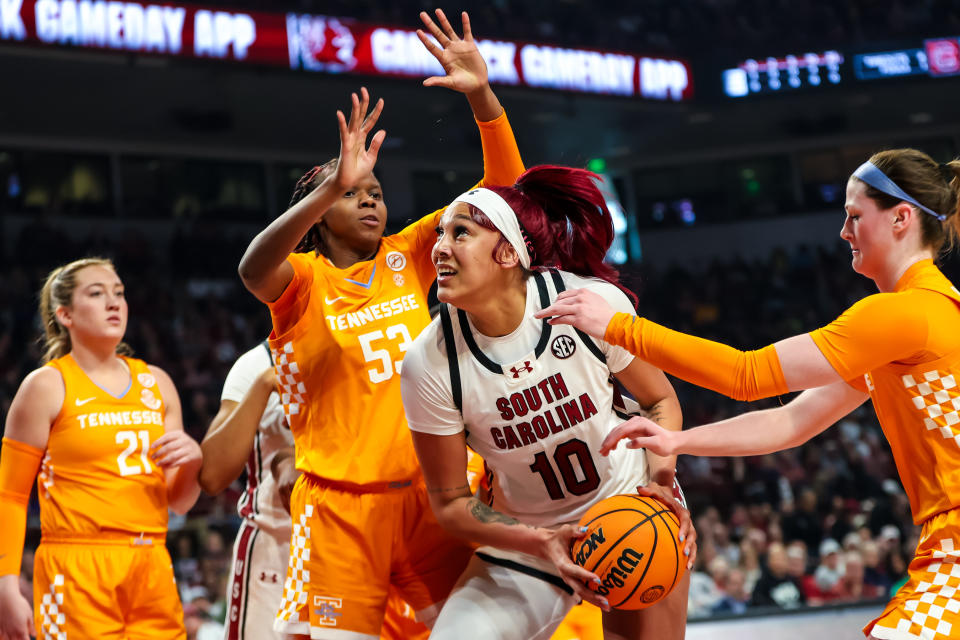 Kamilla Cardoso tallied 18 points and 14 points on her senior night. (Jeff Blake/Reuters)