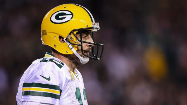 Packers president Mark Murphy: Brett Favre's jersey will be