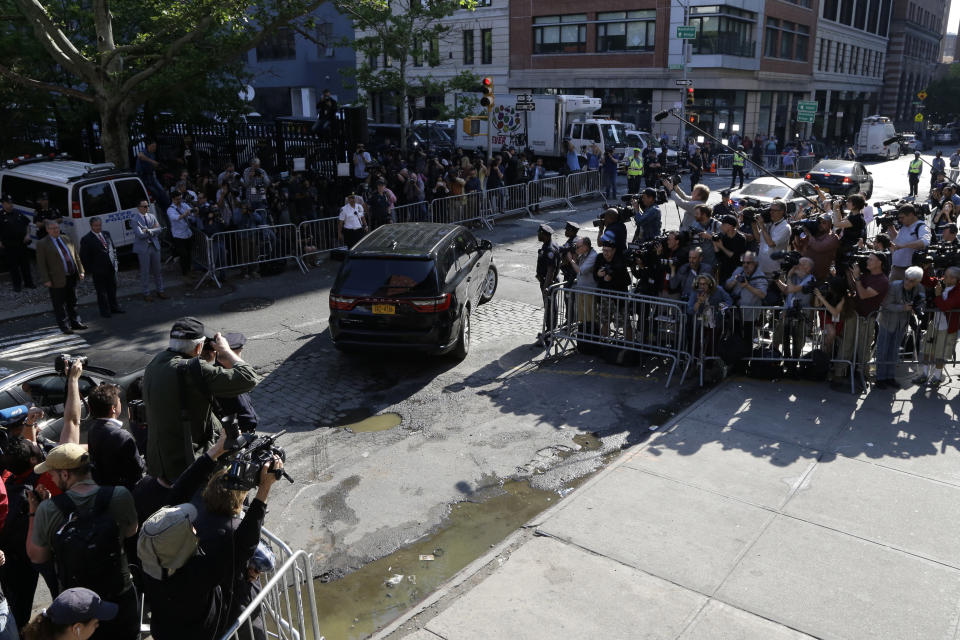 <p>An unmarked vehicle carrying Harvey Weinstein leaves the first precinct of the New York City Police Department after turning himself in to authorities following allegations of sexual misconduct, Friday, May 25, 2018, in New York. (Photo: Julio Cortez/AP) </p>