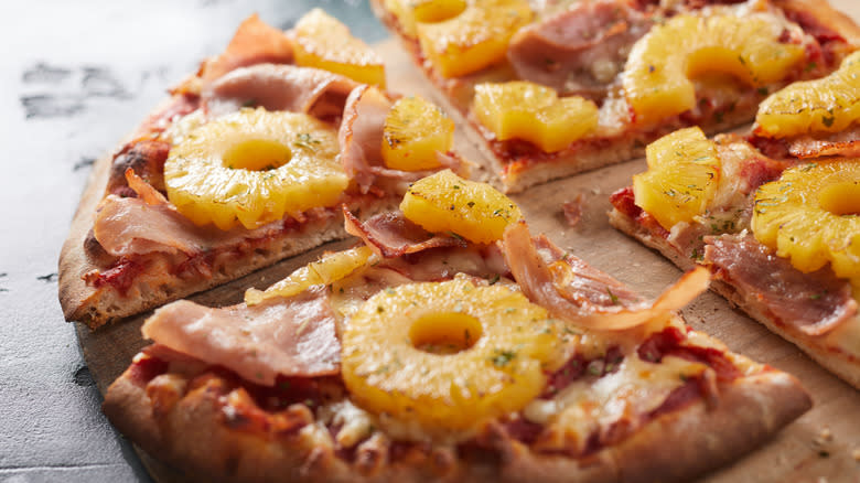 Pineapple on flatbread pizza