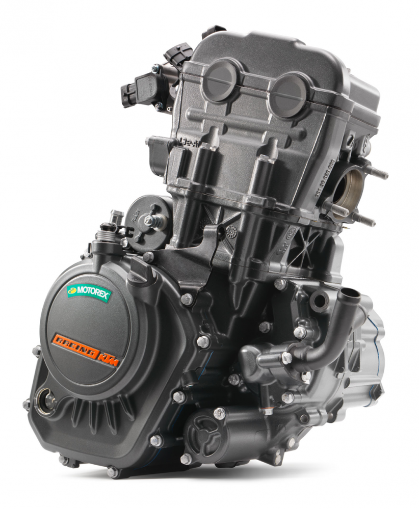 124cc DOHC水冷單缸引擎。