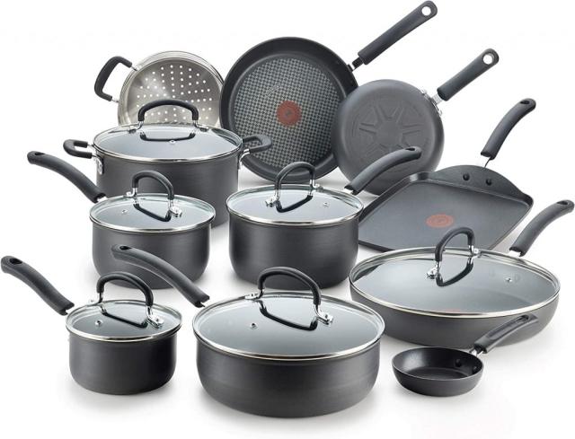 The 12-Piece T-fal Nonstick Cookware Set Is Just $122 on