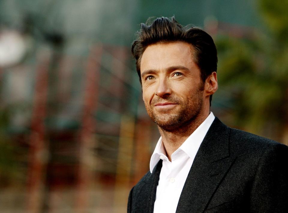 38) Hugh Jackman worked at 7-Eleven.