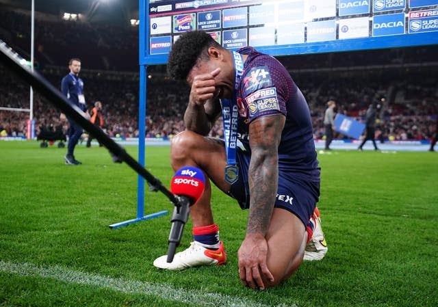 St Helens’ Kevin Naiqama breaks down in tears after the Betfred Super League Grand Final