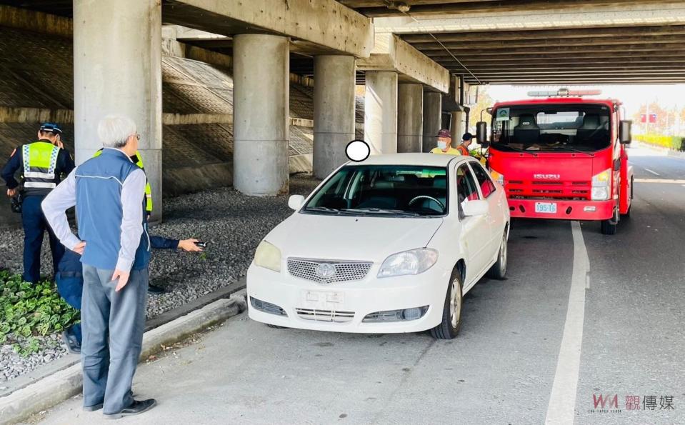 嘉義區監理所雲林監理站呼籲，所有車輛在行駛道路時必須擁有有效的牌照。如果車輛的牌照因故被註銷，則該車輛不得繼續上路行駛。違規行駛或在道路上停車的車主，將受到《道路交通管理處罰條例》第12條的處罰，罰款金額介於新臺幣3,600元以上至1萬8000元以下，並即時移置保管車輛及扣繳牌照。