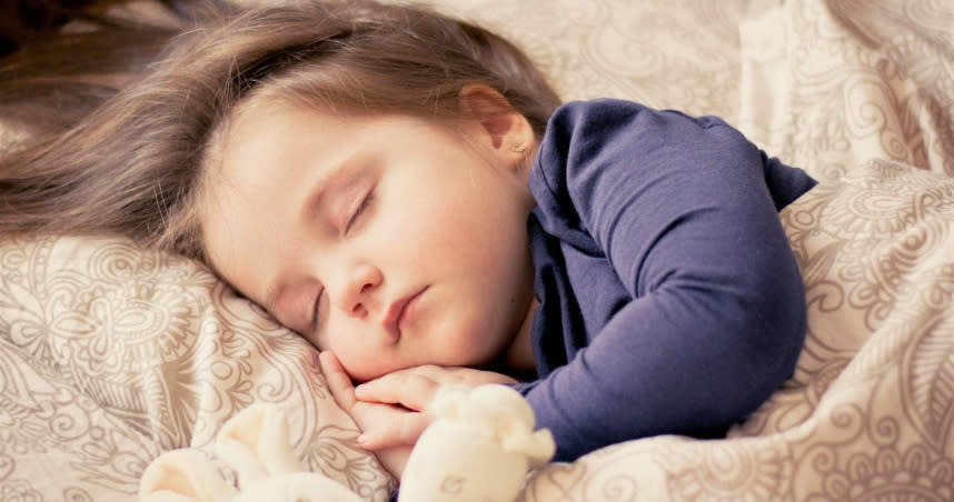 有專家解釋，今天少睡1個小時，並非是日後多睡1個小時可以簡單彌補回來的。（示意圖／pixabay）