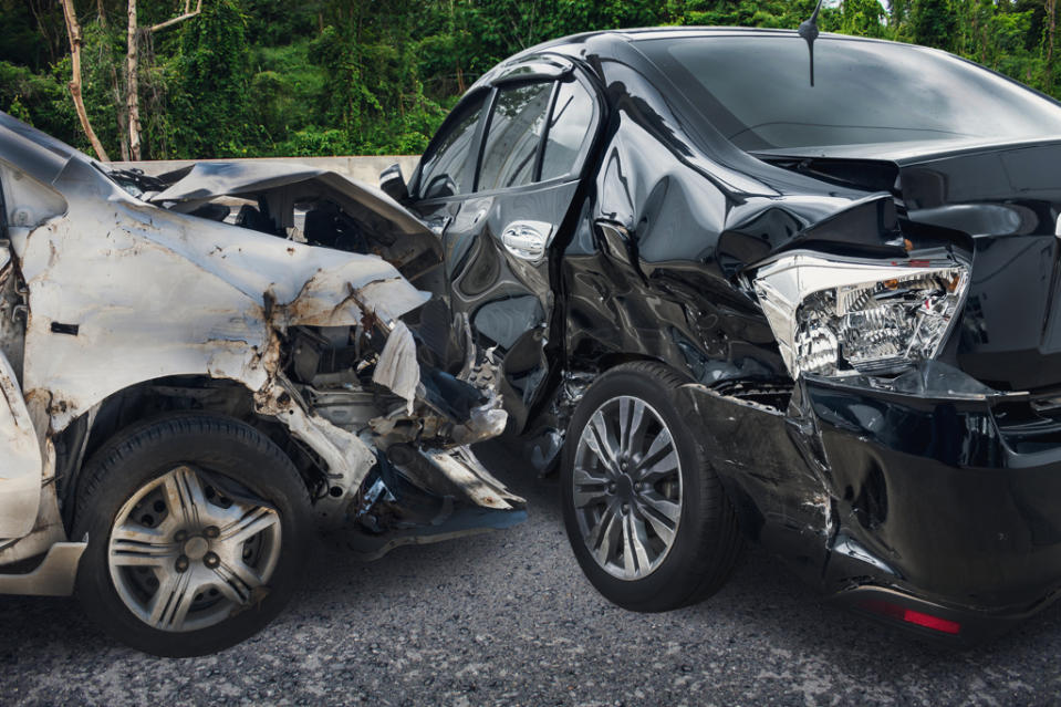 法蘭琪霍夫被超速的車撞上，不幸與胎兒一起離開人世。（示意圖／shutterstock）