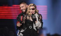 Madonna y Maluma triunfan con la presentación de 'Medellín', llena de pasión y efectos especiales