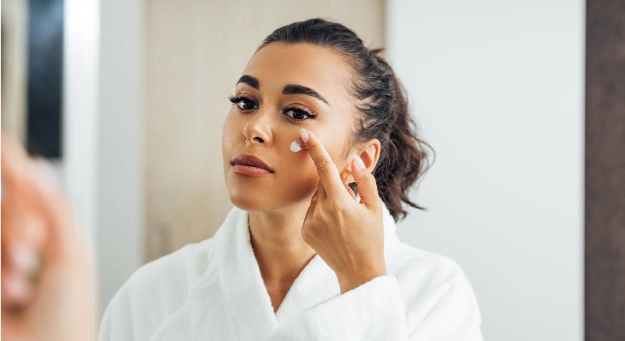 Women are raving about this £4 eye cream from Boots. (Getty Images) 