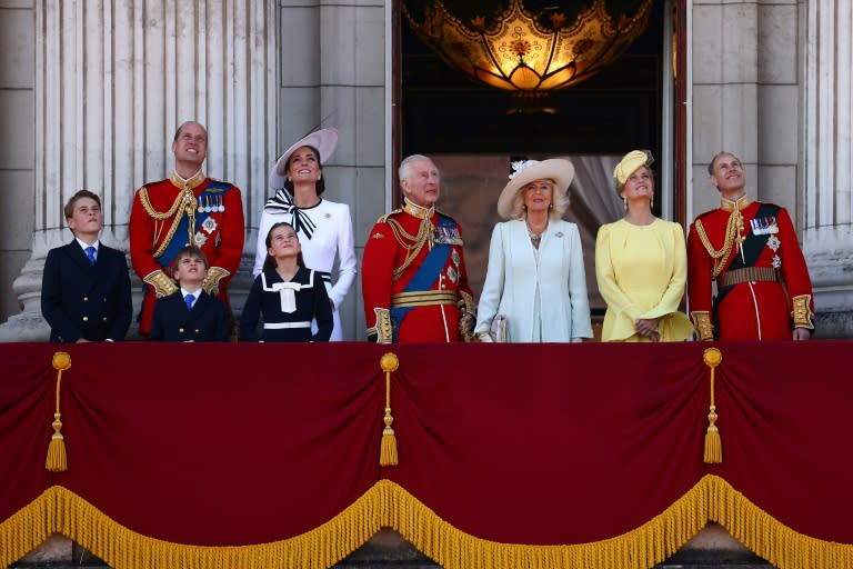 Darauf haben Fans der britischen Royals in aller Welt seit Monaten gewartet: Erstmals seit ihrer Krebsdiagnose ist Prinzessin Kate wieder in der Öffentlichkeit aufgetreten. (HENRY NICHOLLS)