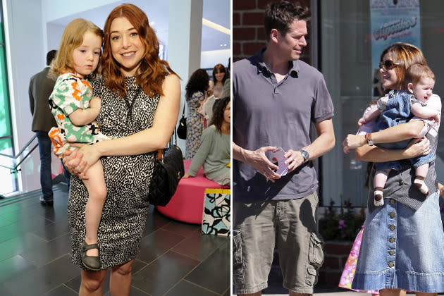 Ein Zeugnis ihrer Liebe haben Alyson Hannigan („How I Met Your Mother“) und Alexis Denisof bereits – und bald gibt’s wieder Zuwachs! Nach Tochter Satyana (2) ist die Schauspielerin nämlich zum zweiten Mal guter Hoffnung. (Bilder: Getty Images)