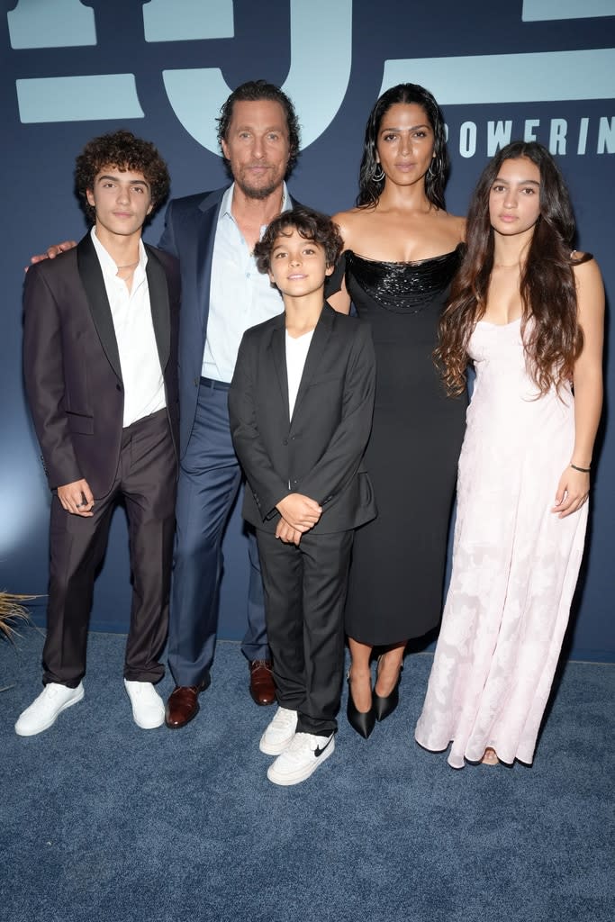 vi McConaughey, Matthew McConaughey, Livingston McConaughey, Camila Alves McConaughey, Vida McConaughey