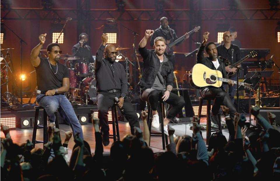 Boyz II Men Joins Forces with Brett Young on CMT Crossroads