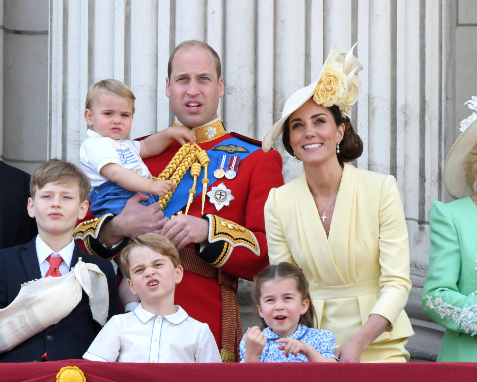 LONDON, ENGLAND - JUNE 08: Prince Louis, Prince George, Prince William, Duke of Cambridge, Princess Charlotte and Catherine, Duchess of Cambridge appear on the balcony during Trooping The Colour, the Queen's annual birthday parade, on June 08, 2019 in London, England. (Photo by Karwai Tang/WireImage)