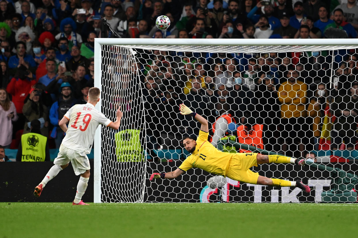 LONDON, ENGLAND - JULY 06: Dani Olmo of Spain misses their team's third penalty in the penalty shoot out during the UEFA Euro 2020 Championship Semi-final match between Italy and Spain at Wembley Stadium on July 06, 2021 in London, England. (Photo by Andy Rain - Pool/Getty Images)