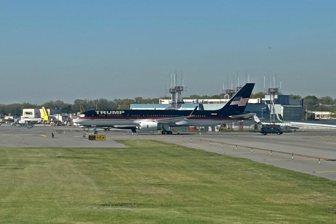 Trump's plane was seen at LaGuardia Airport Friday. (Yahoo News)