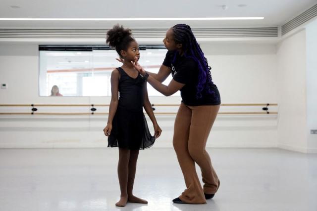 London's Pointe Black ballet school aims to break racial barriers