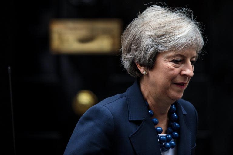 Brexit news latest: Tory right-wingers told 'back PM's Chequers blueprint or risk second referendum'