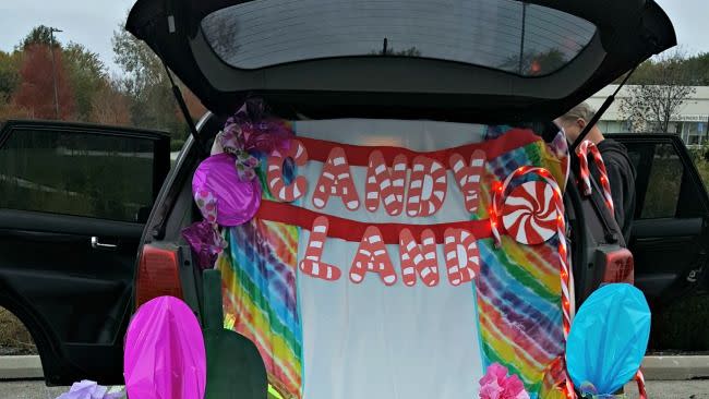 trunk or treat ideas candy land