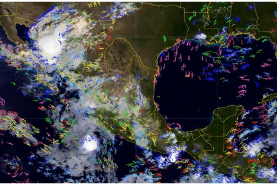 Huracán Beryl a punto de tocar la Península de Yucatán