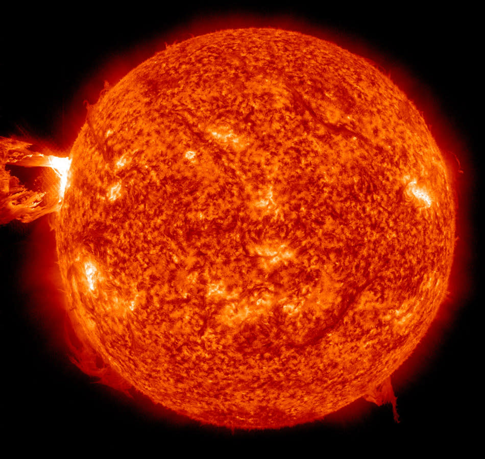 M1.7 solar flare of 17:45 UT on April 16, 2012, tweeted by SDO. They added: "Great eruption happening on the sun now. Stay tuned for the movie #NASA #SUN." CREDIT: NASA/SDO