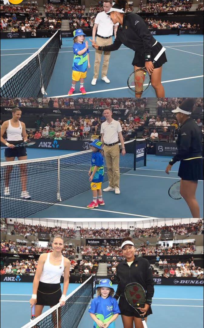 Naomi Osaka y Karolina Pliskova en el lanzamiento de la moneda.