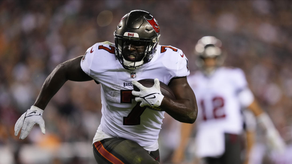 Tampa Bay Buccaneers' Leonard Fournette plays during an NFL football game, Thursday, Oct. 14, 2021, in Philadelphia. (AP Photo/Matt Slocum)