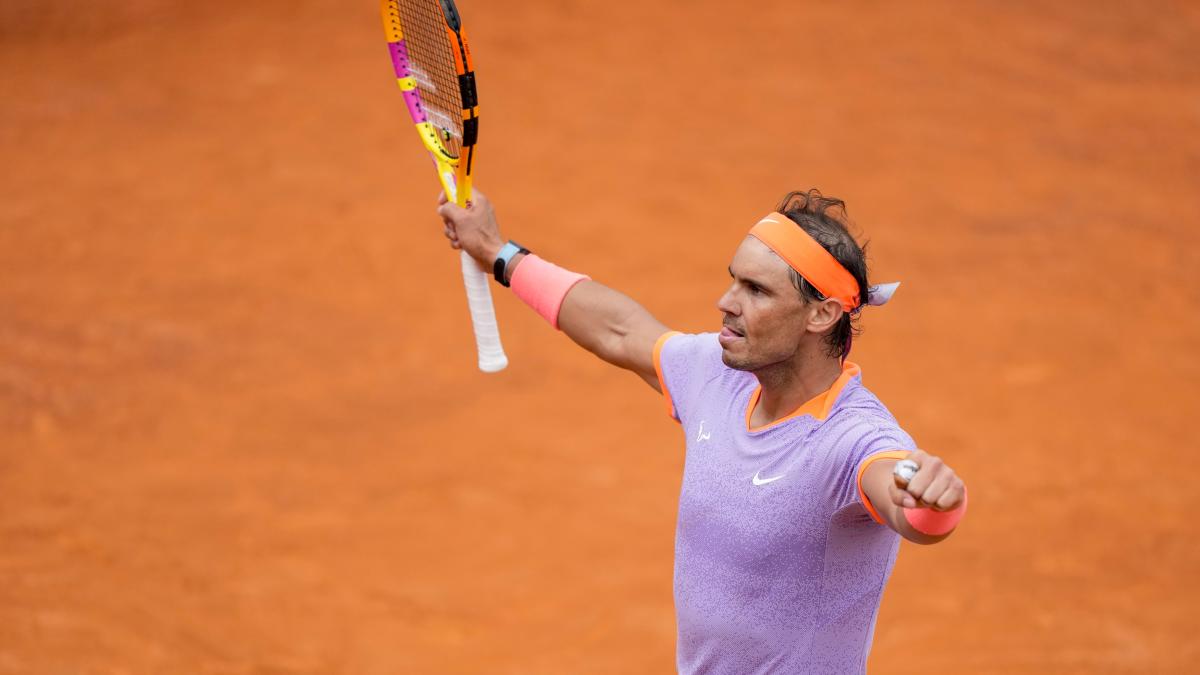 Rafael Nadal si qualifica agli ottavi dell'Open d'Italia dopo aver vinto la sua rimonta