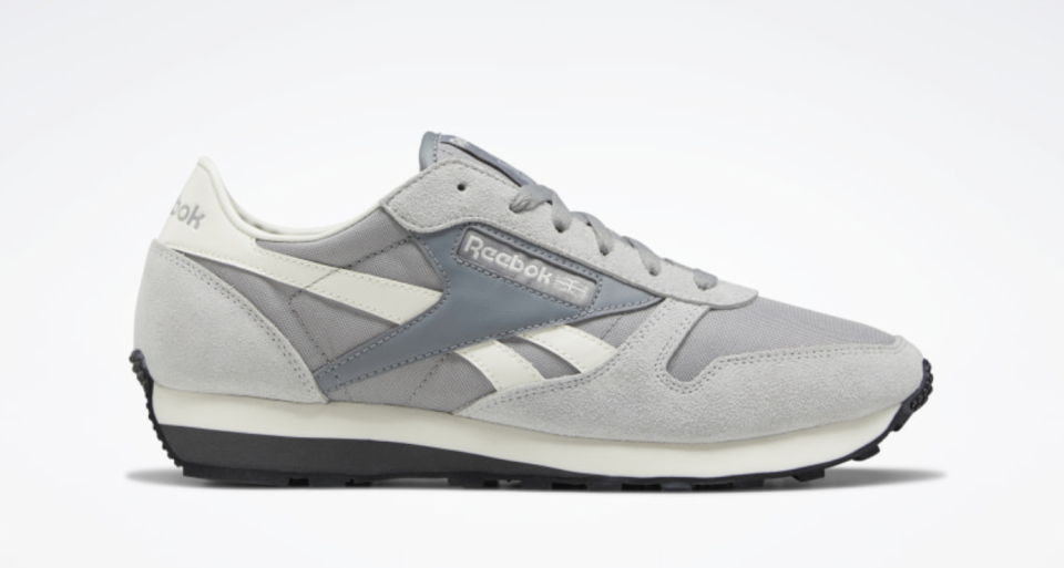 Classic Leather AZ Shoes (Photo: Reebok)