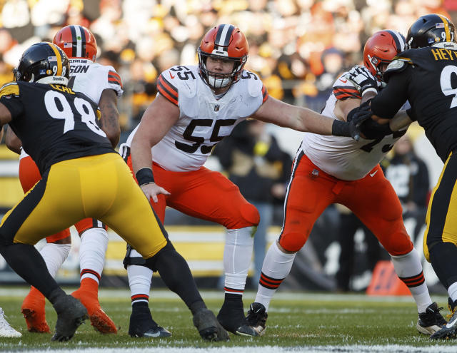 Jack Conklin, Cleveland Browns agree to four-year, $60 million deal