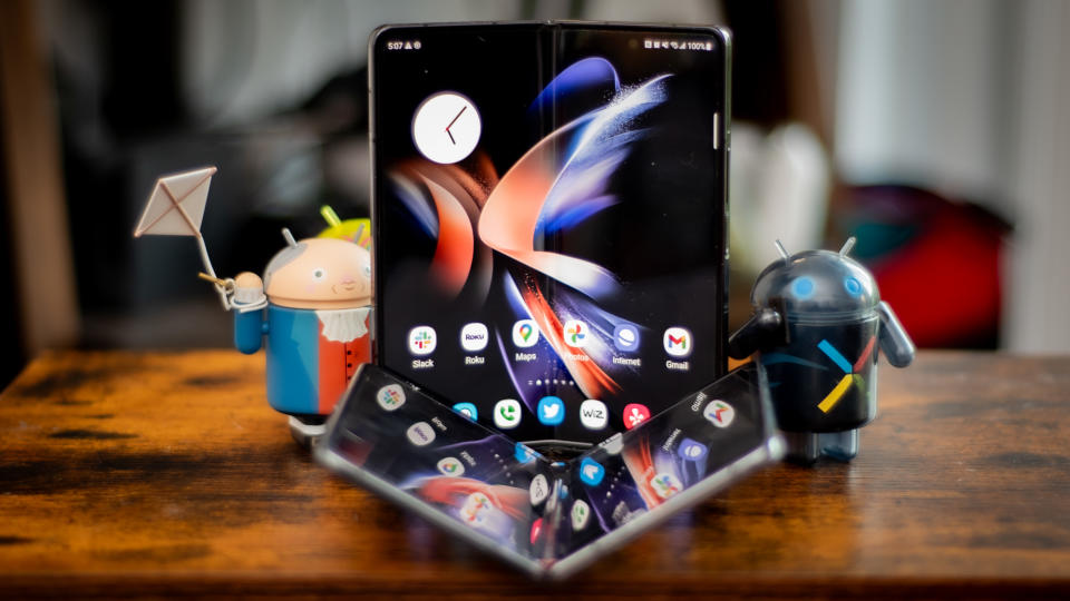 Samsung Galaxy Z Fold 4 and Google Pixel Fold showing differences between apps on each phone including Twitter and Chrome browser