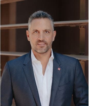 Mauricio Umansky will be partnered with pro dancer Emma Slater on this season's Dancing With The Stars.