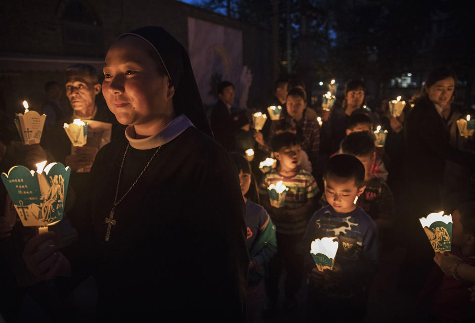 Chinese Christians mark Holy Week