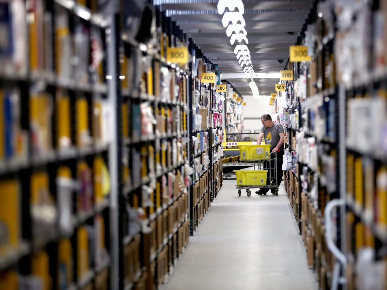 Amazon warehouse workers