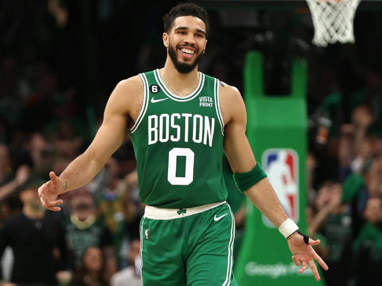 Tatum überragt! Celtics bezwingen Cavs