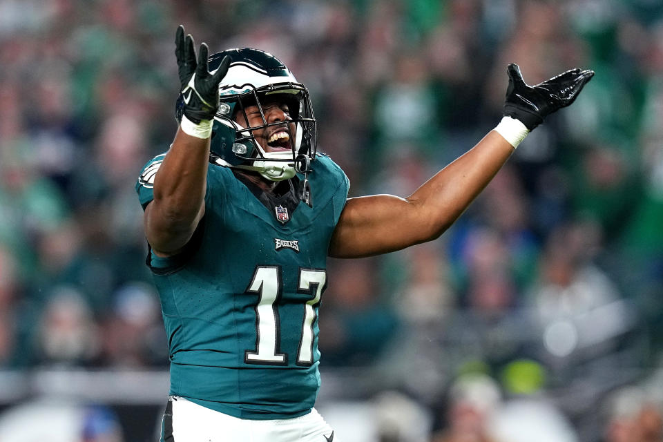PHILADELPHIA, PENNSYLVANIA – NOVEMBER 05: Nakobe Dean #17 of the Philadelphia Eagles reacts during the second quarter in the game against the Dallas Cowboys at Lincoln Financial Field on November 05, 2023 in Philadelphia, Pennsylvania. (Photo by Mitchell Leff/Getty Images)