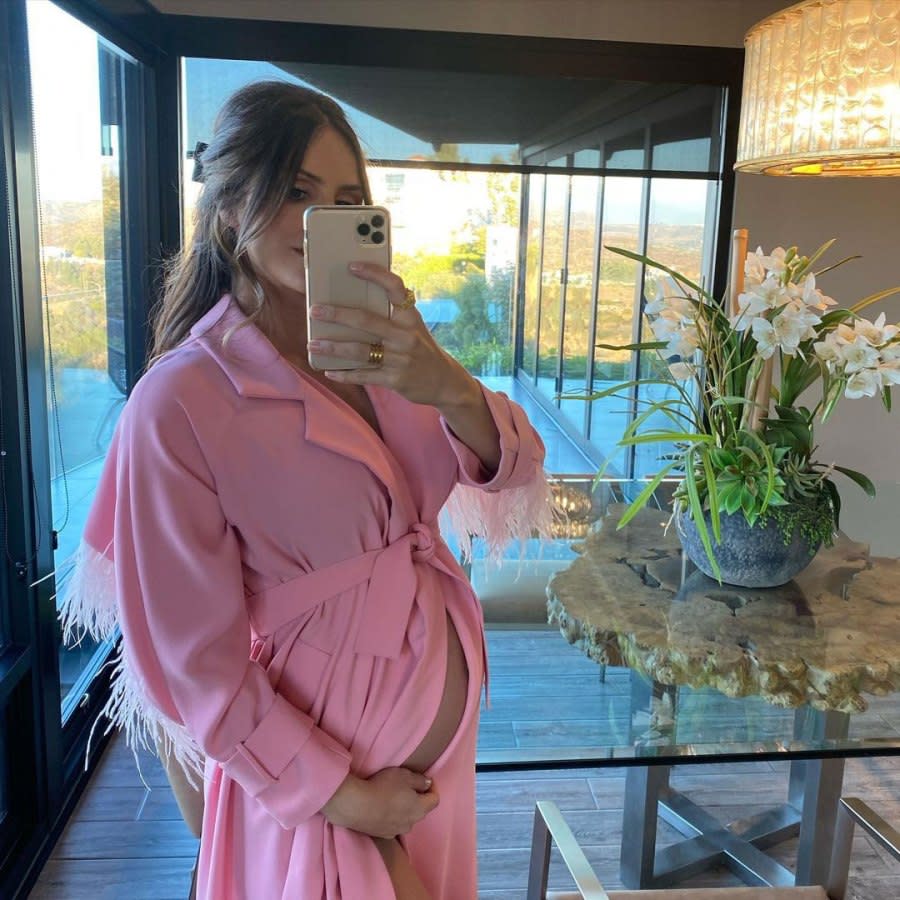 Katharine McPhee Shows Her Baby Bump Pink Robe