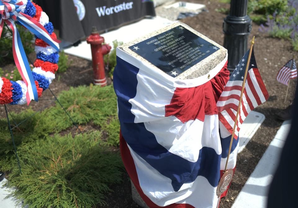 The official dedication of the General Josiah Pickett Memorial Grove was held Sunday at the Rockland Trust Plaza off Green Street.