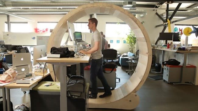 DIY Desk - Hamster wheel