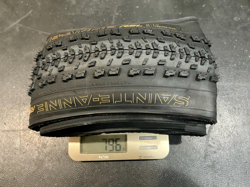 Bontrager RSL Tires Saint Anne weight