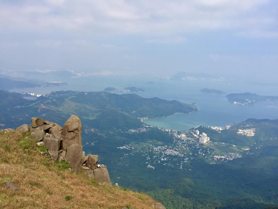 行山路線｜蓮花山登頂觀巨石「天帝之床」賞梅窩、愉景灣壯麗景色