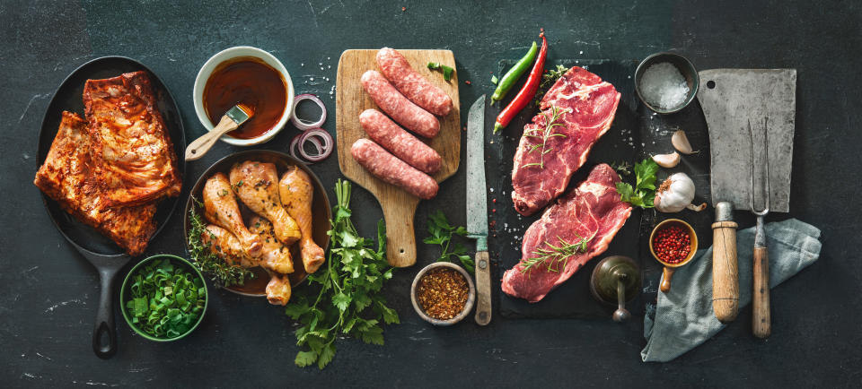 We&rsquo;ve rounded up some of the best online meat delivery services so you can determine which is best for your budget, dietary needs and lifestyle. (Photo: AlexRaths via Getty Images)